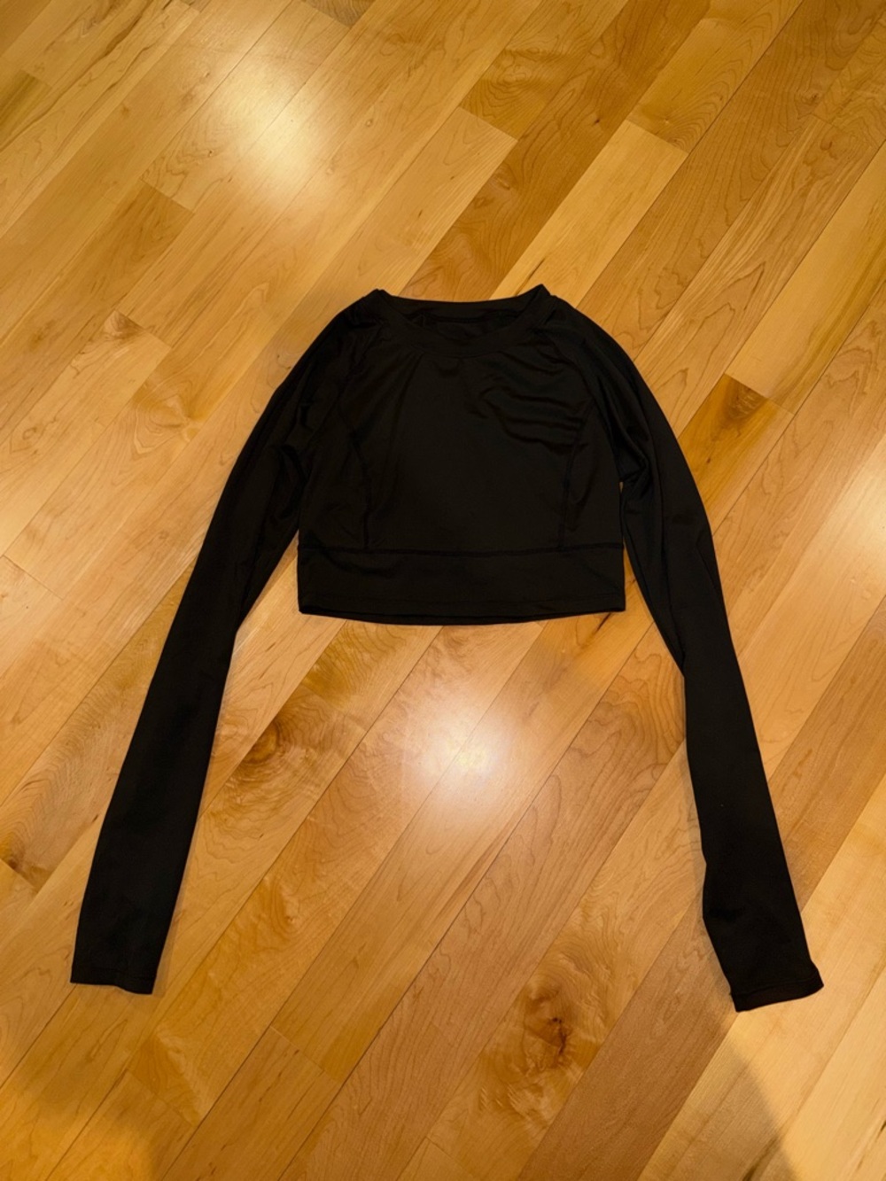 Halara S black long sleeve crop top ONLY WORN A FEW TIMES!!!